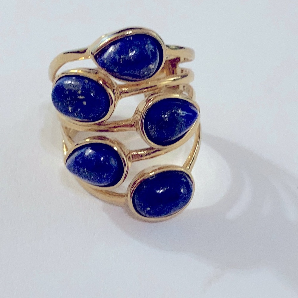 Stella and dot lapis gold ring